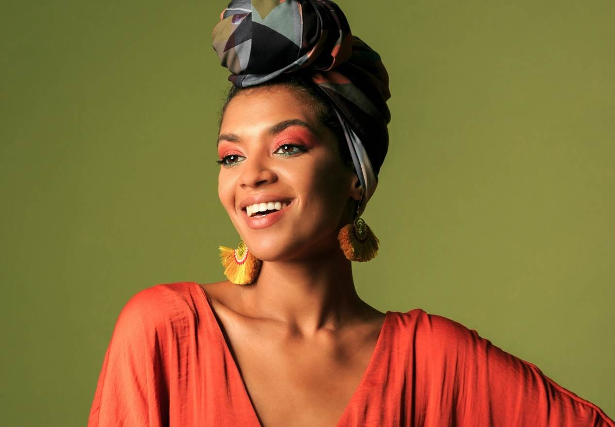 How to Tie a Headwrap: 17 Headscarf Styles for Natural Hair 2022