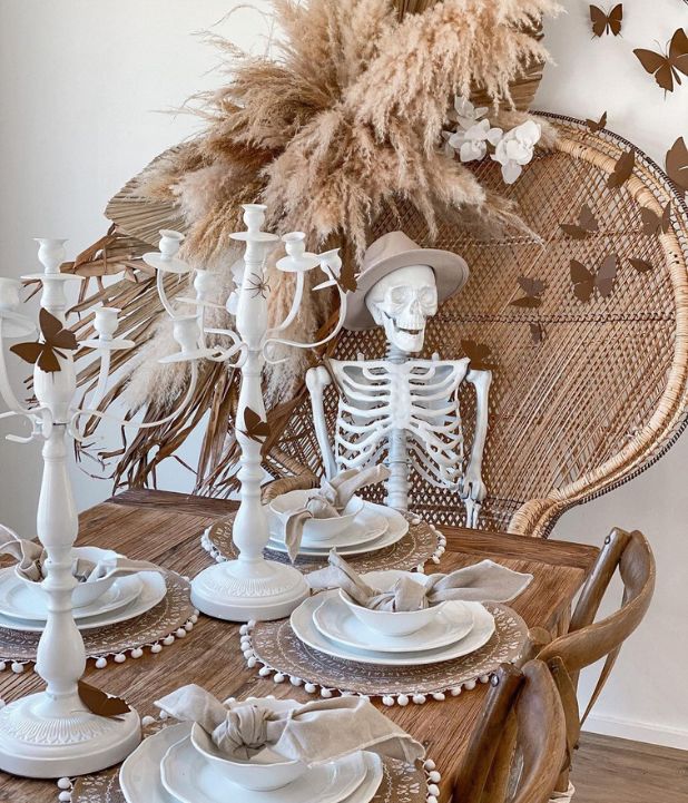 Neutral Halloween Decor