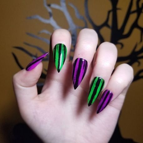 purple halloween nails