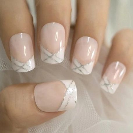 uñas cortas de novia