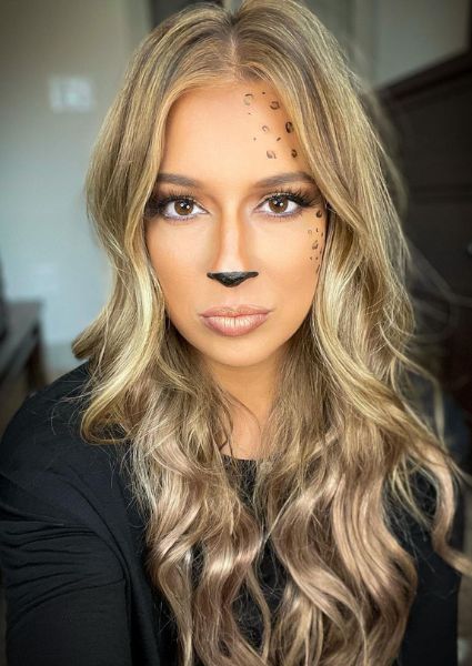 simple halloween makeup