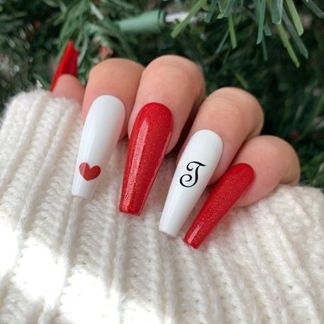 red and white Christmas nails