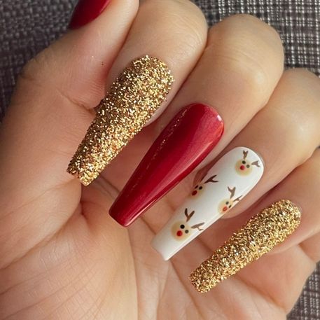 red and white Christmas nails