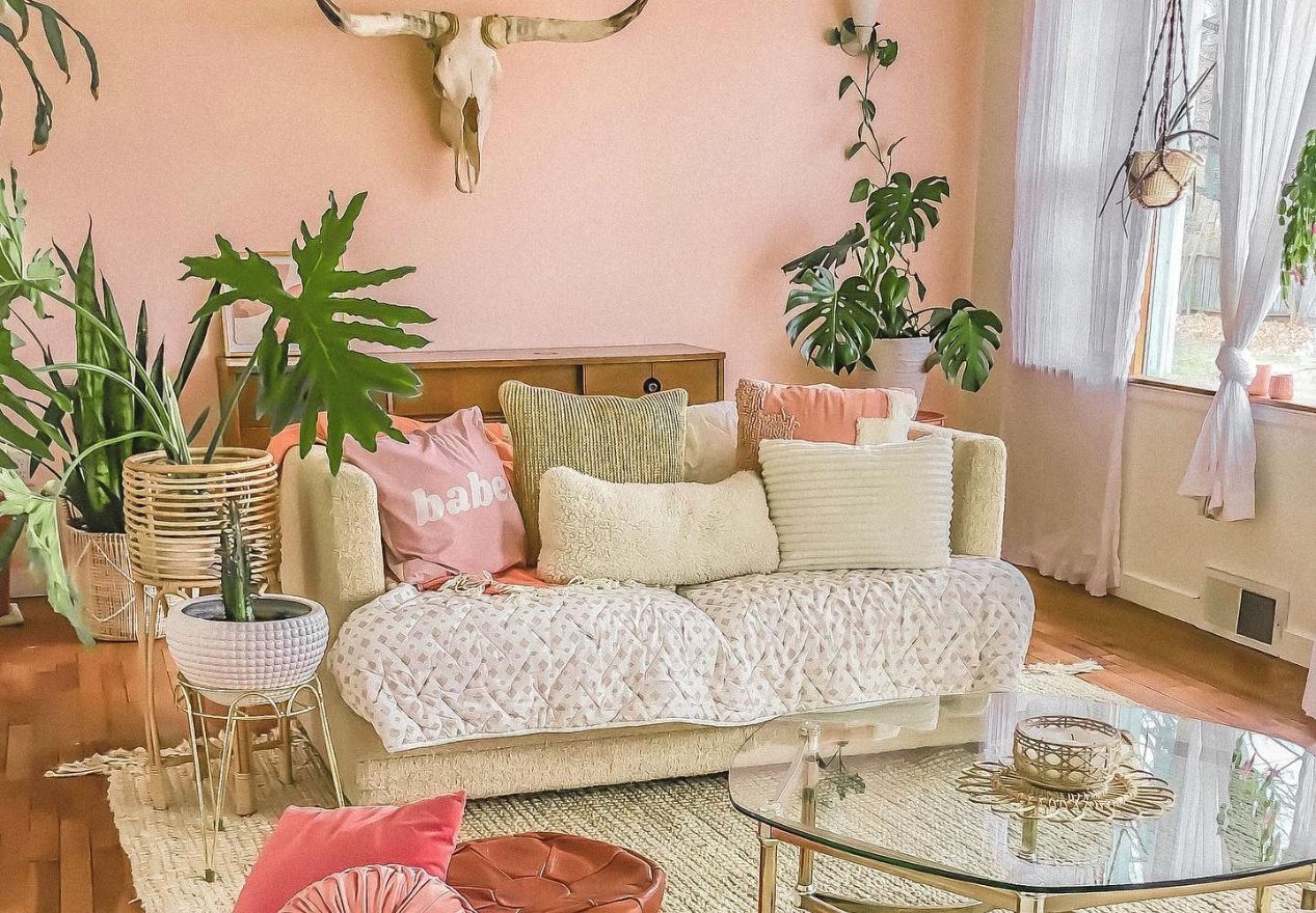 25 Lovely Pink Living Room Decor Ideas - Shelterness