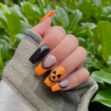 halloween nails french tip